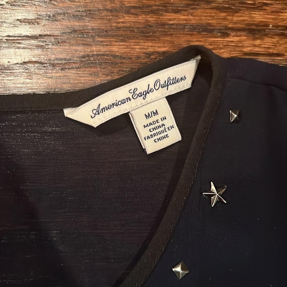 American Eagle Illusion sweetheart neckline blouse Size Medium - Picture 3 of 3